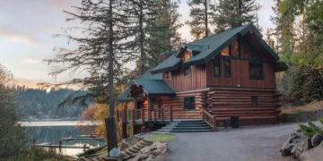 Teen is lost and is found in the forest after an intensive search