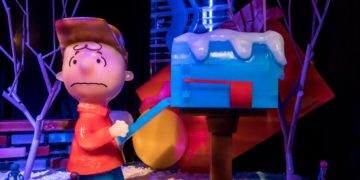 Peanuts: the history of the comic strip of our generation